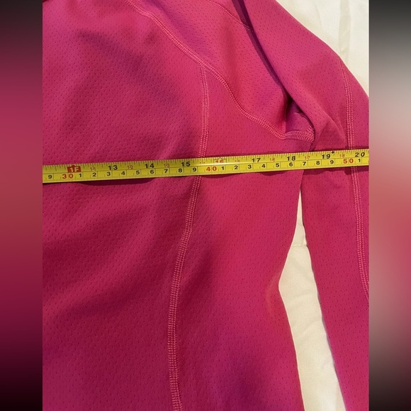Women's North Face Magenta Tech Long Sleeve Shirt - size large - Picture 6 of 7